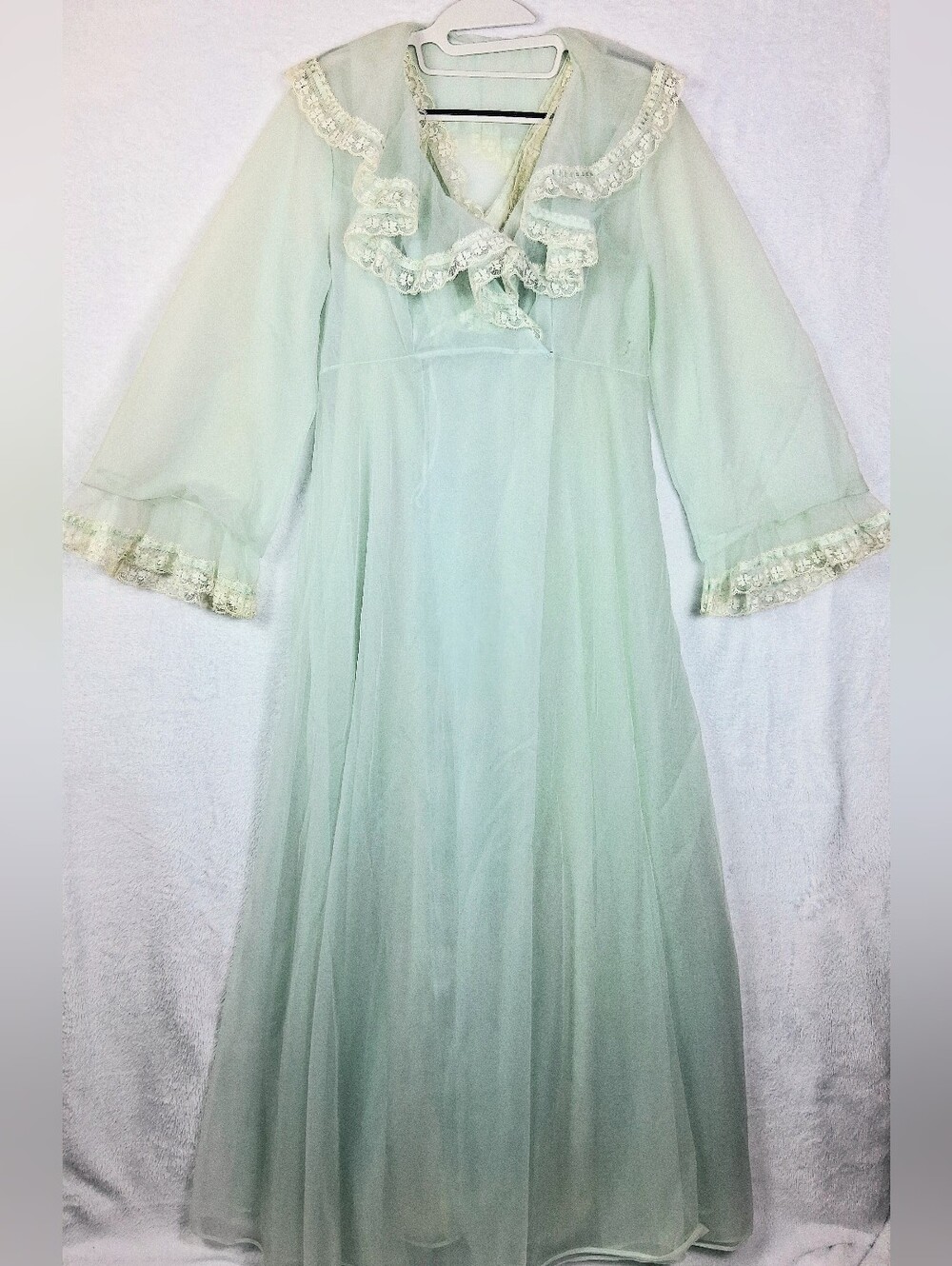 VTG Shadowline 2-Piece Long Romantic Lace Double Chiffon Peignoir Set